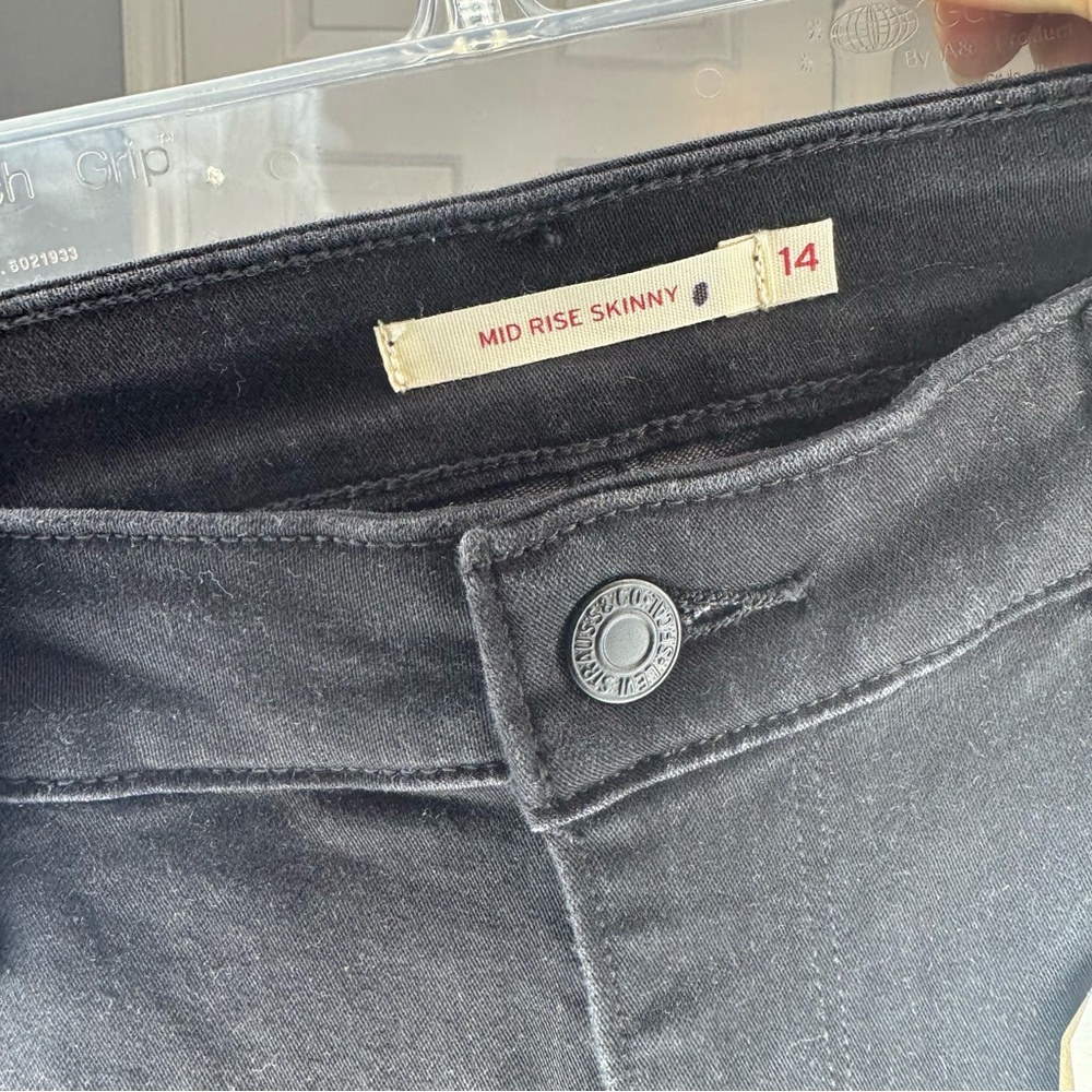 Levi’s Women's Black Skinny Jeans Midrise size 14 / 32 - Picture 7 of 10